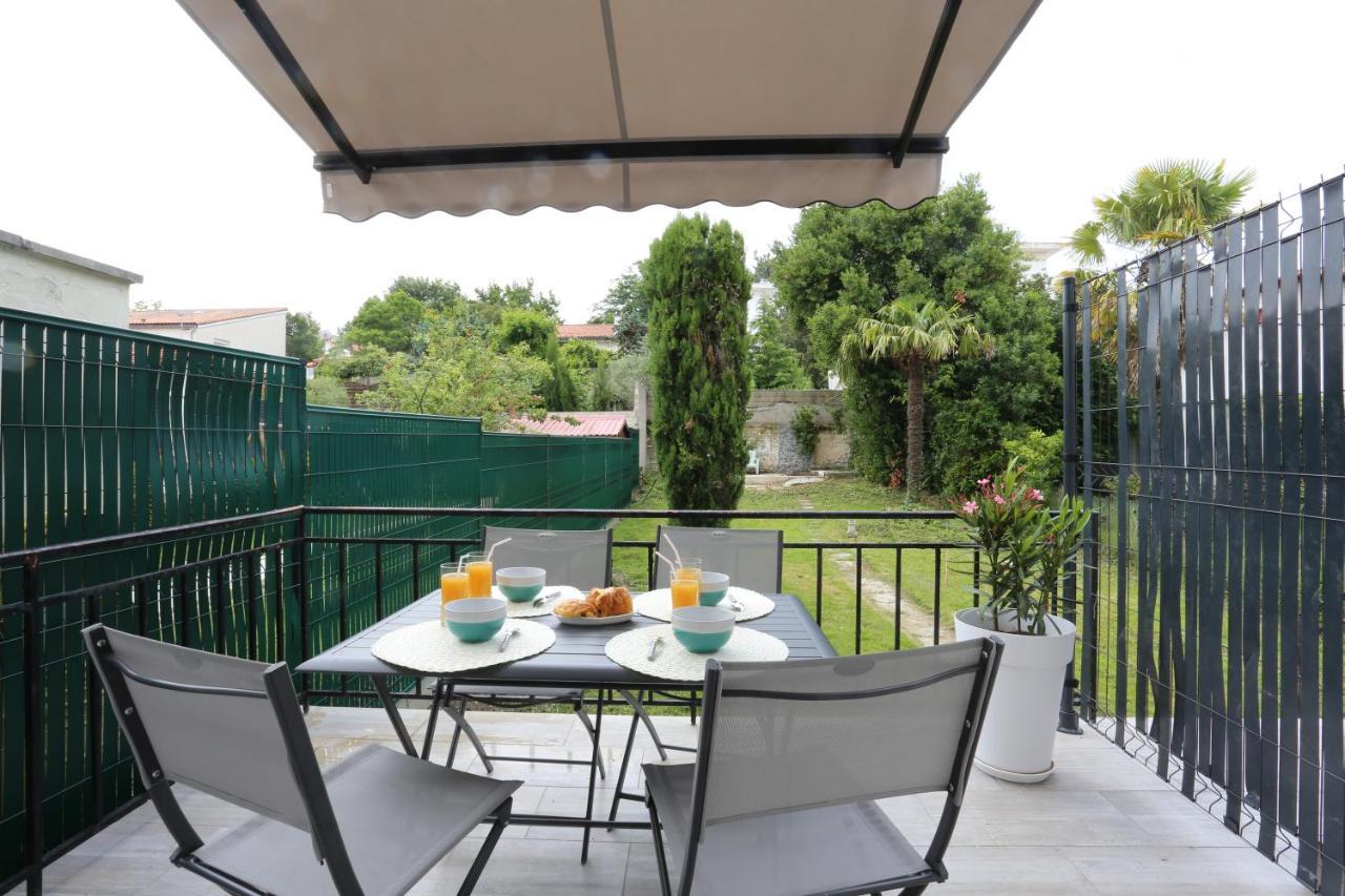 T2 Avec Terrasse / 10Mn Grande Plage Royan Kültér fotó